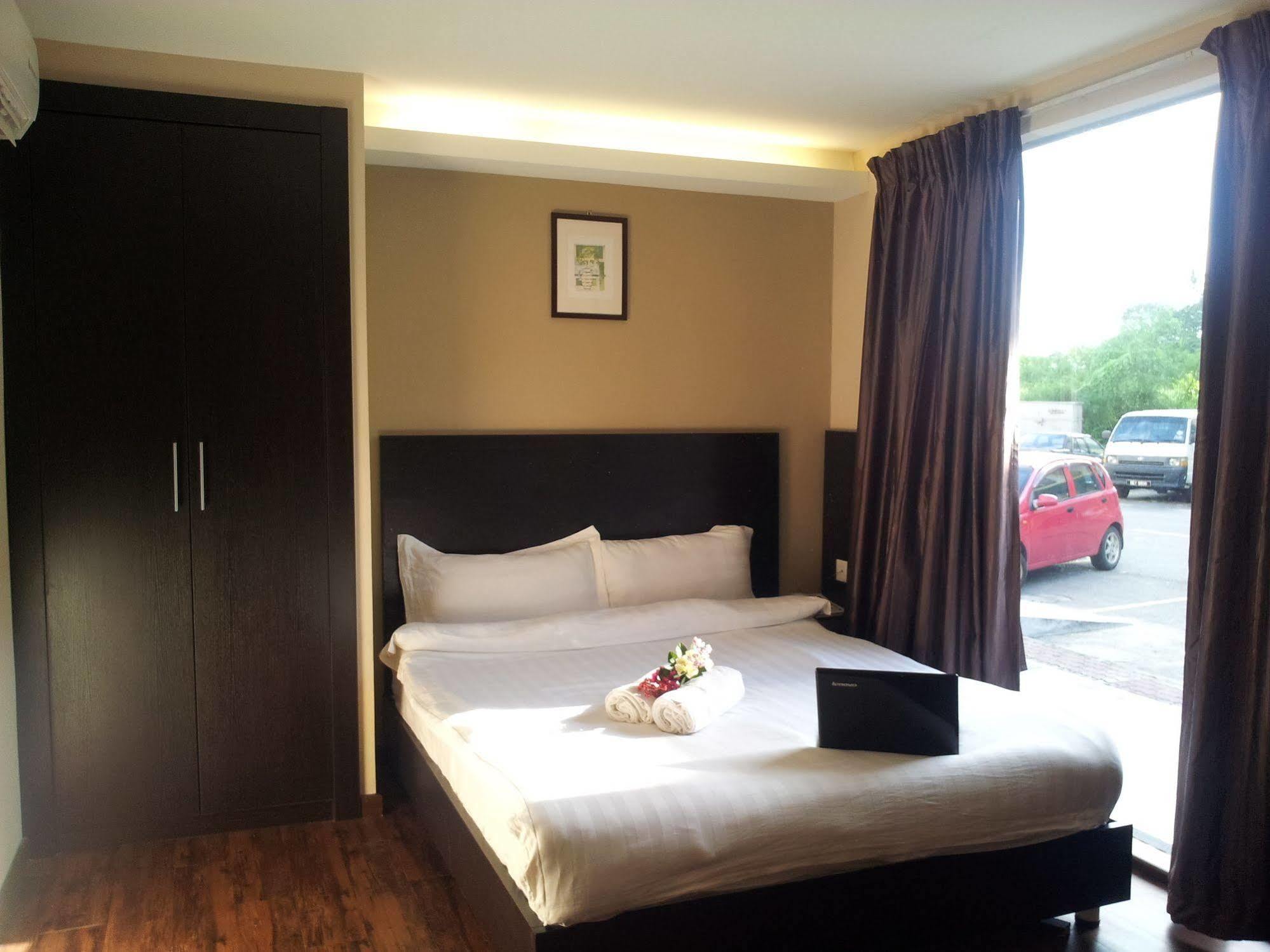 Hotel 99 Bandar Kelang Zewnętrze zdjęcie